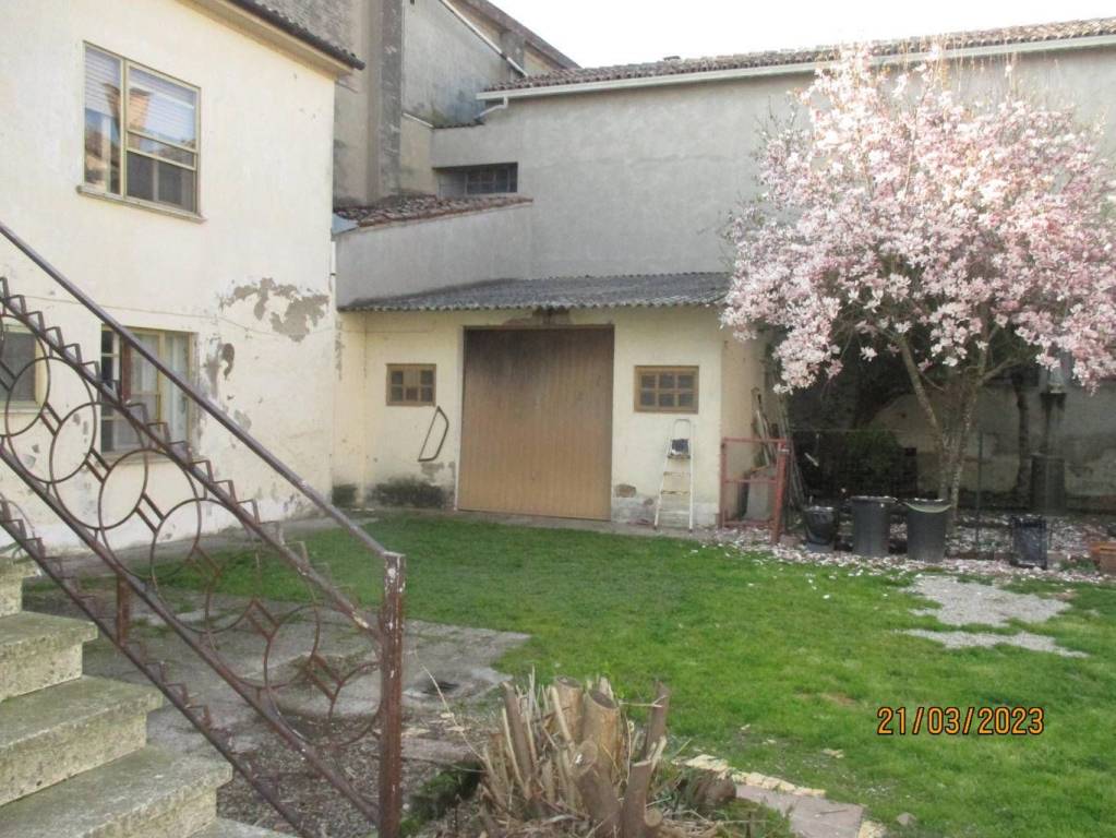 Villa Bifamiliare in vendita a Fiscaglia via g. Bruno, 40