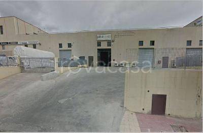 Capannone Industriale in vendita a Sassari strada n. 28, Zona Industriale Predda Niedda