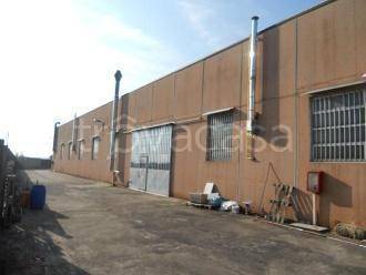 Capannone Industriale in vendita a San Pietro in Casale via sant'alberto 151