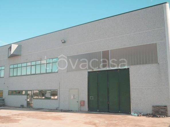Capannone Industriale in vendita a Colonnella contrada Vallecupa