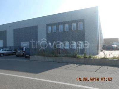 Capannone Industriale in vendita a Pandino via Marona, 31