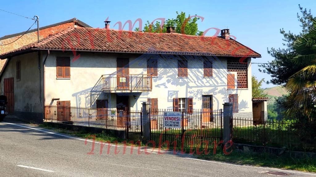 Casale in vendita a Mongardino via Tiglione