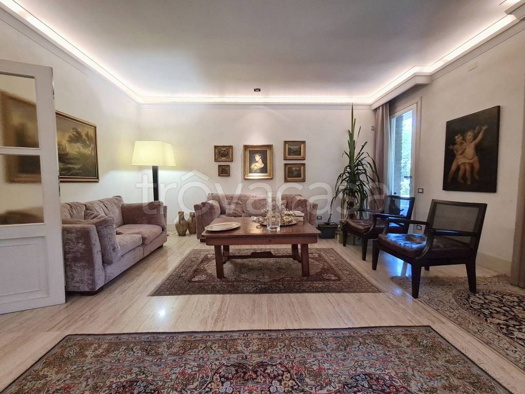Villa Bifamiliare in vendita a Soliera via 1 Maggio
