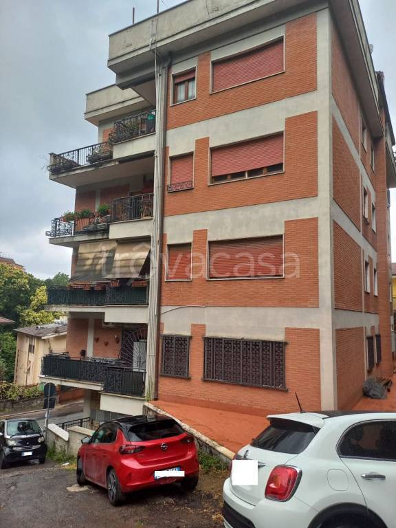 Appartamento in vendita a Rocca di Papa via di Frascati, 120