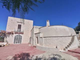 Villa in vendita a ostuni contrada vallegna, sn