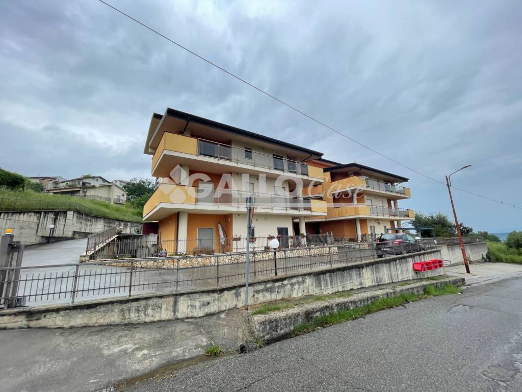 Appartamento in vendita a Marano Principato via Bisciglietto, 11