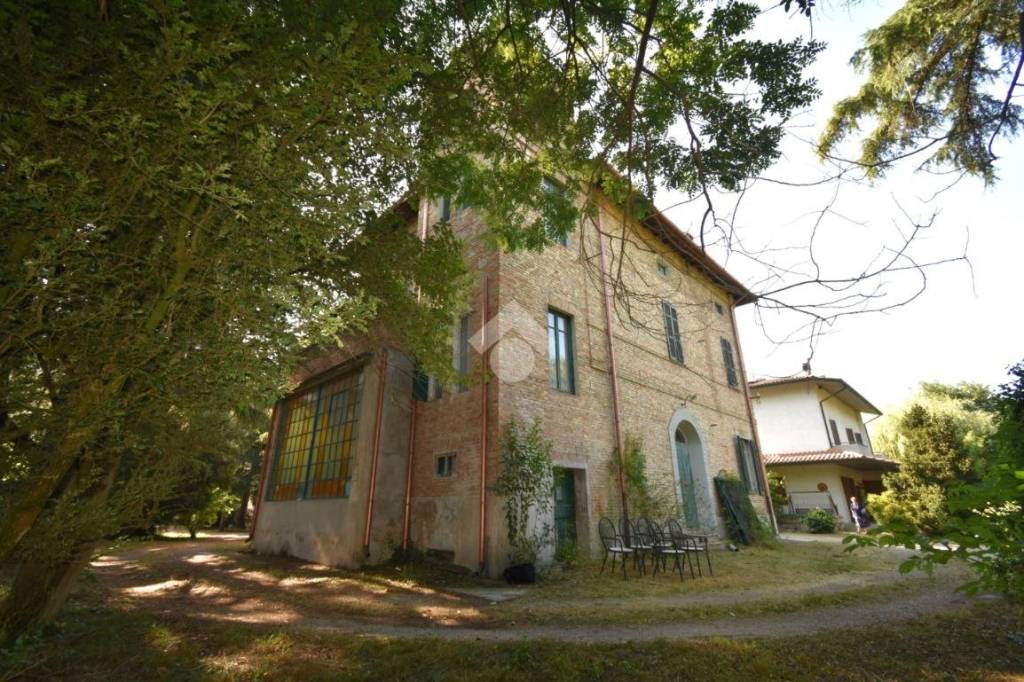 Villa in vendita a Predappio viale Matteotti, 38