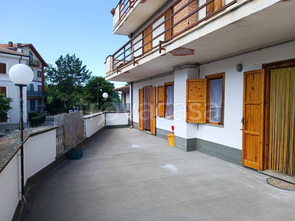 Appartamento in vendita a Rocca di Mezzo via Franco Nusca