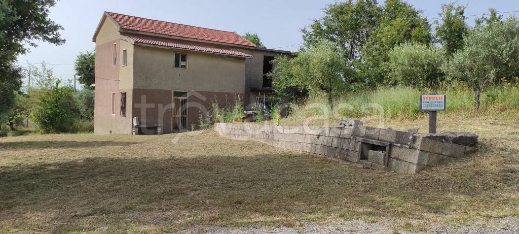 Villa in in vendita da privato a Felitto località Carrozzo, sn