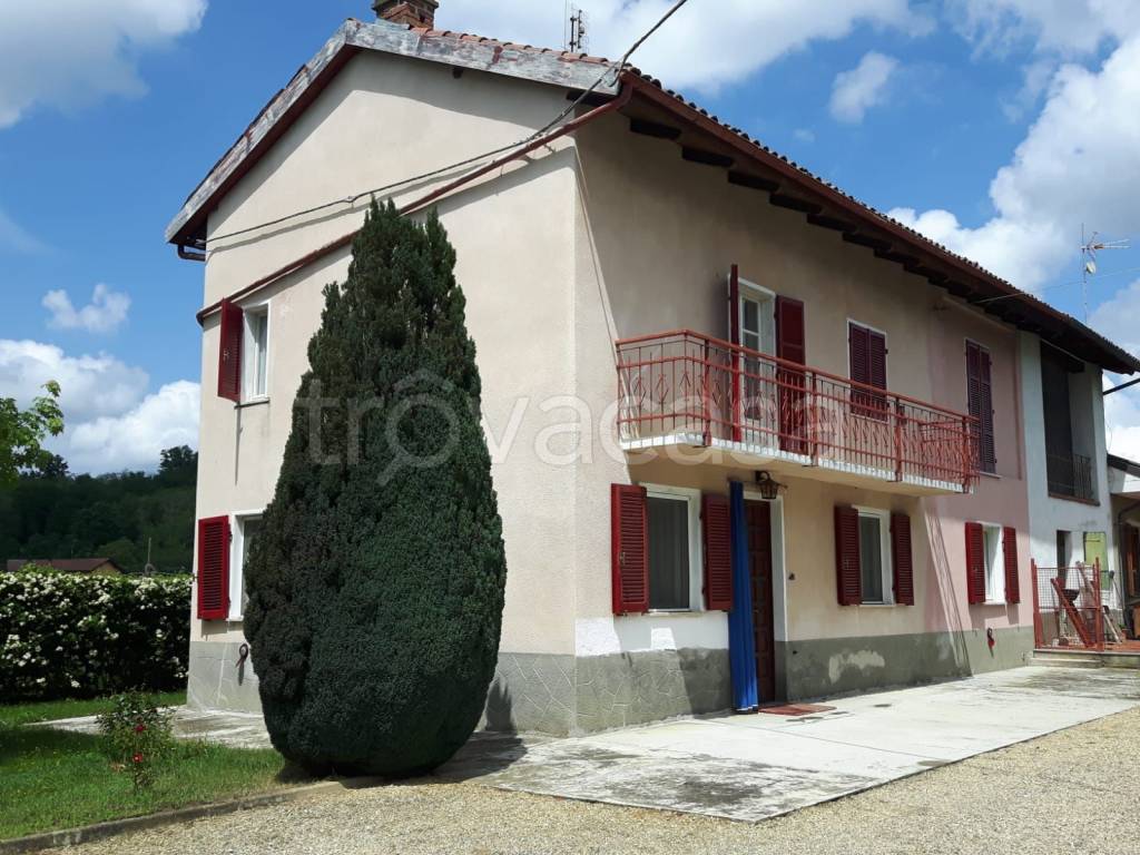 Villa in in vendita da privato a Refrancore frazione Barcara, 53