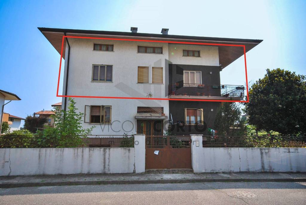 Appartamento in vendita a Tavagnacco via Tevere, 6