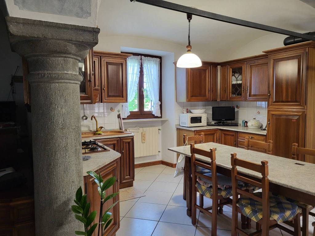 Appartamento in vendita a Pontoglio via Maglio