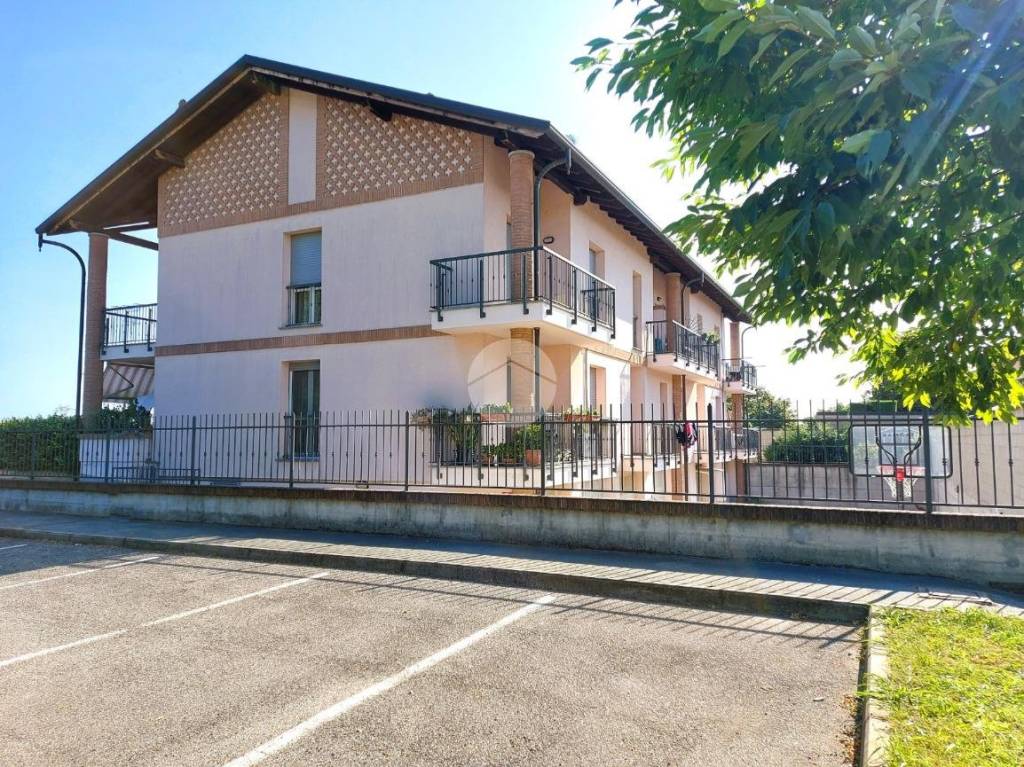 Appartamento in vendita a Marcallo con Casone via Marco d'Aviano, 18
