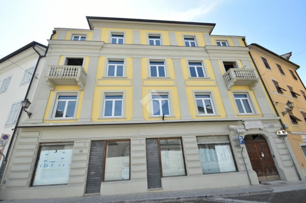 Appartamento in vendita a Gorizia via dell'Arcivescovado, 21