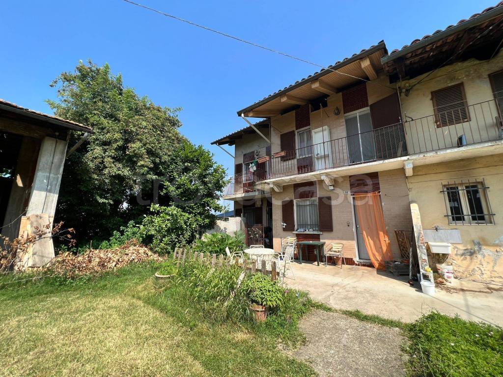 Casa Indipendente in vendita a Rivarolo Canavese via del Molino, 30