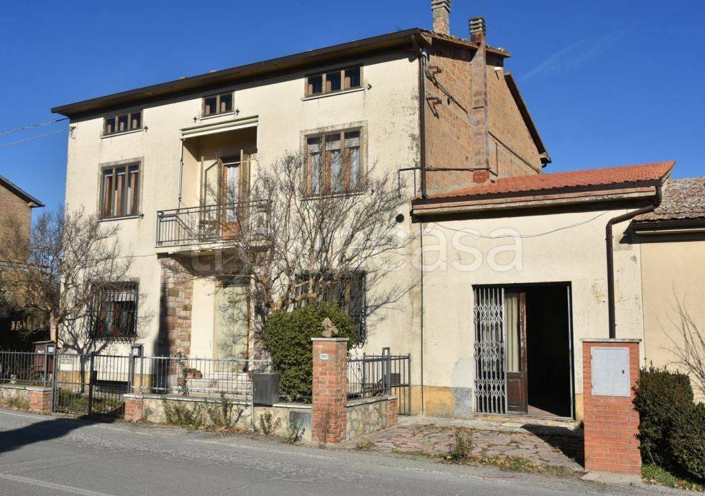 Villa in vendita a Cetona via di Cetona