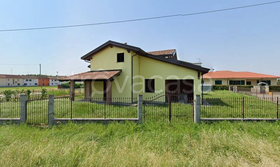Villa in vendita a Motta de' Conti strada provinciale 4, 80