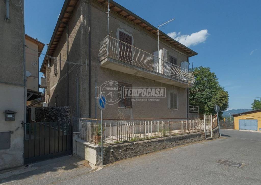 Appartamento in vendita a Mazzano Romano via montefalcone