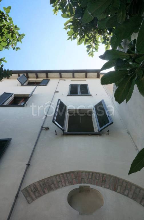 Villa Bifamiliare in vendita a Colorno via Matteotti, 31