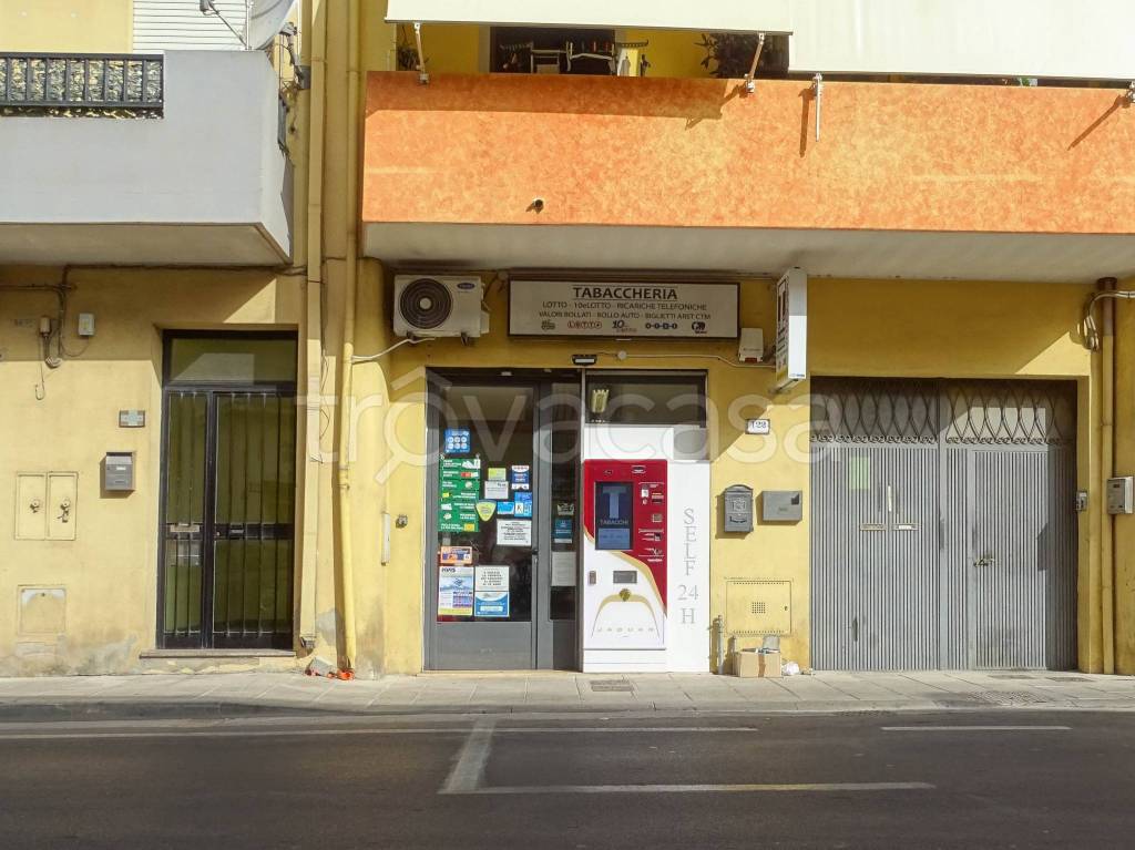 Negozio in vendita a Sestu via Cagliari, 122