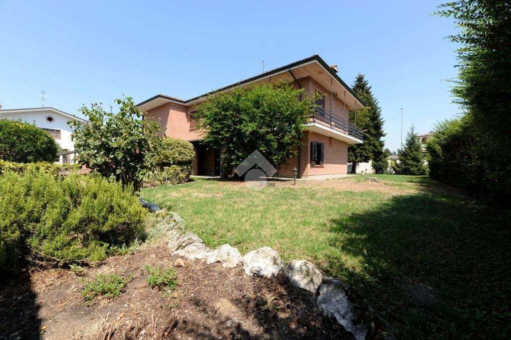 Villa in vendita a Spino d'Adda via g. Verdi, 1