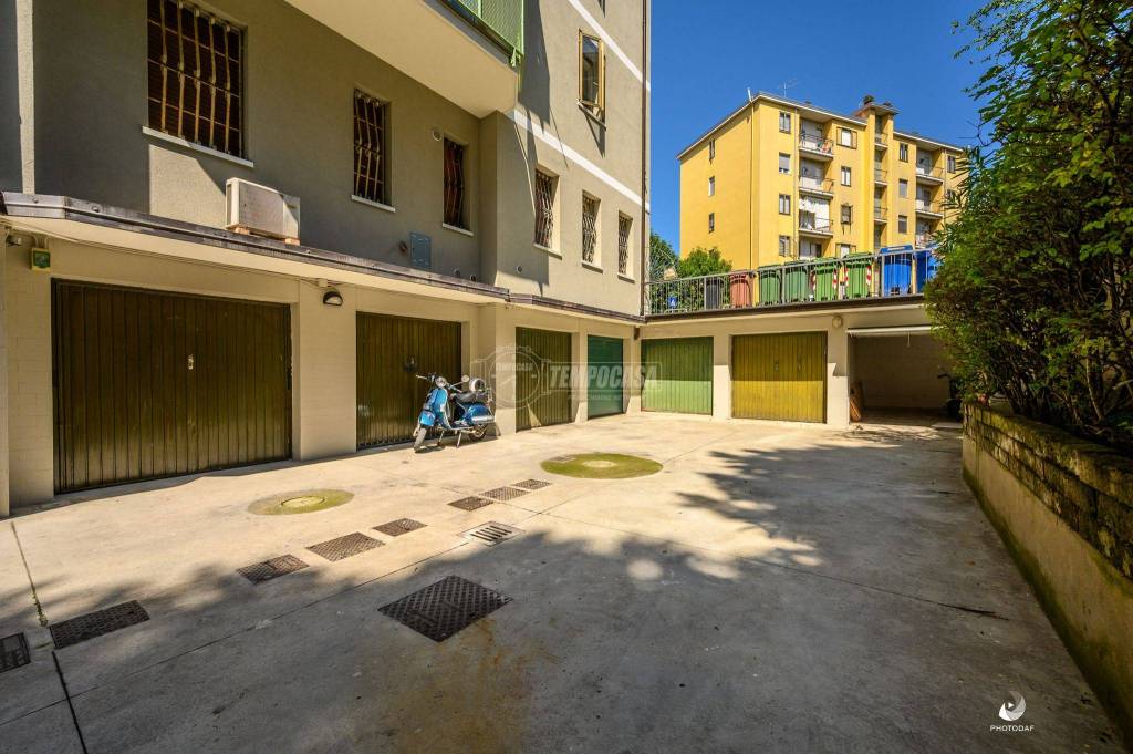 Garage in vendita a Mantova via Carlo Goldoni 2/c