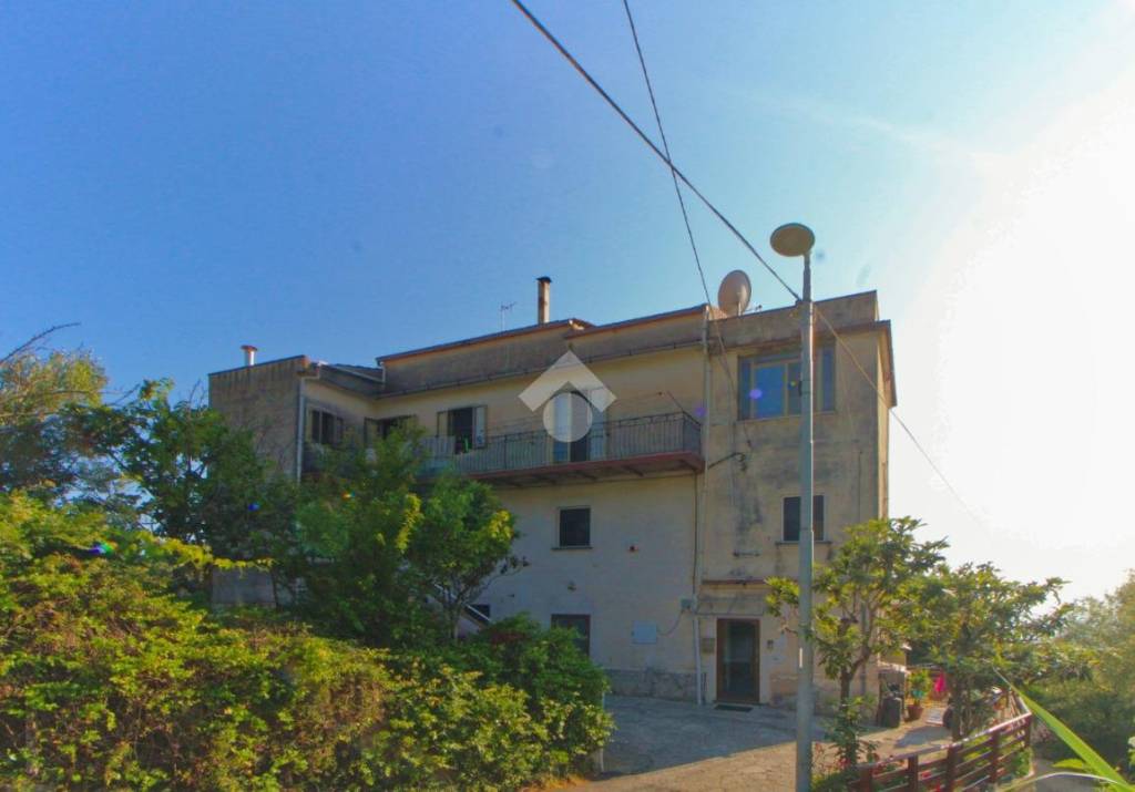 Appartamento in vendita a Pisciotta via Papa Giovanni xxiii, 9