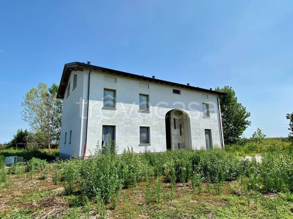 Villa in vendita a Correggio via Don Pasquino Borghi