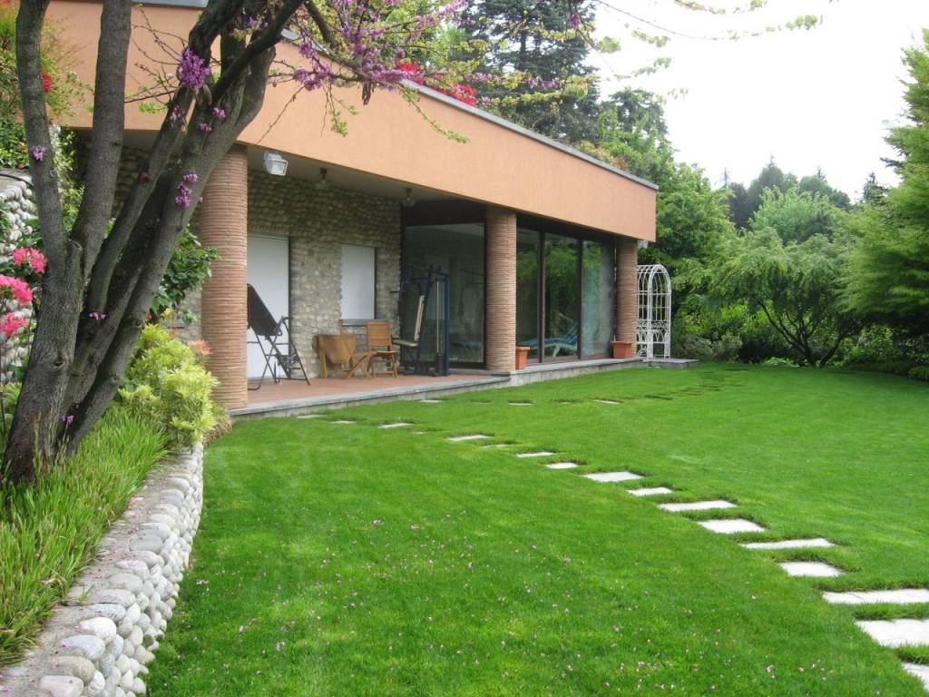 Villa in vendita a Carimate via Ronco