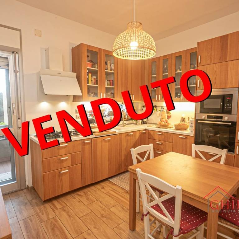 Appartamento in vendita a Genova via Mario Sordi, 18