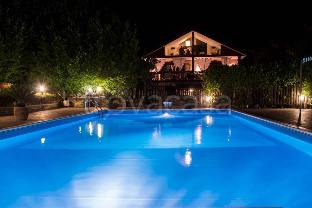 Villa in vendita a Giffoni Sei Casali via Tieroli 2