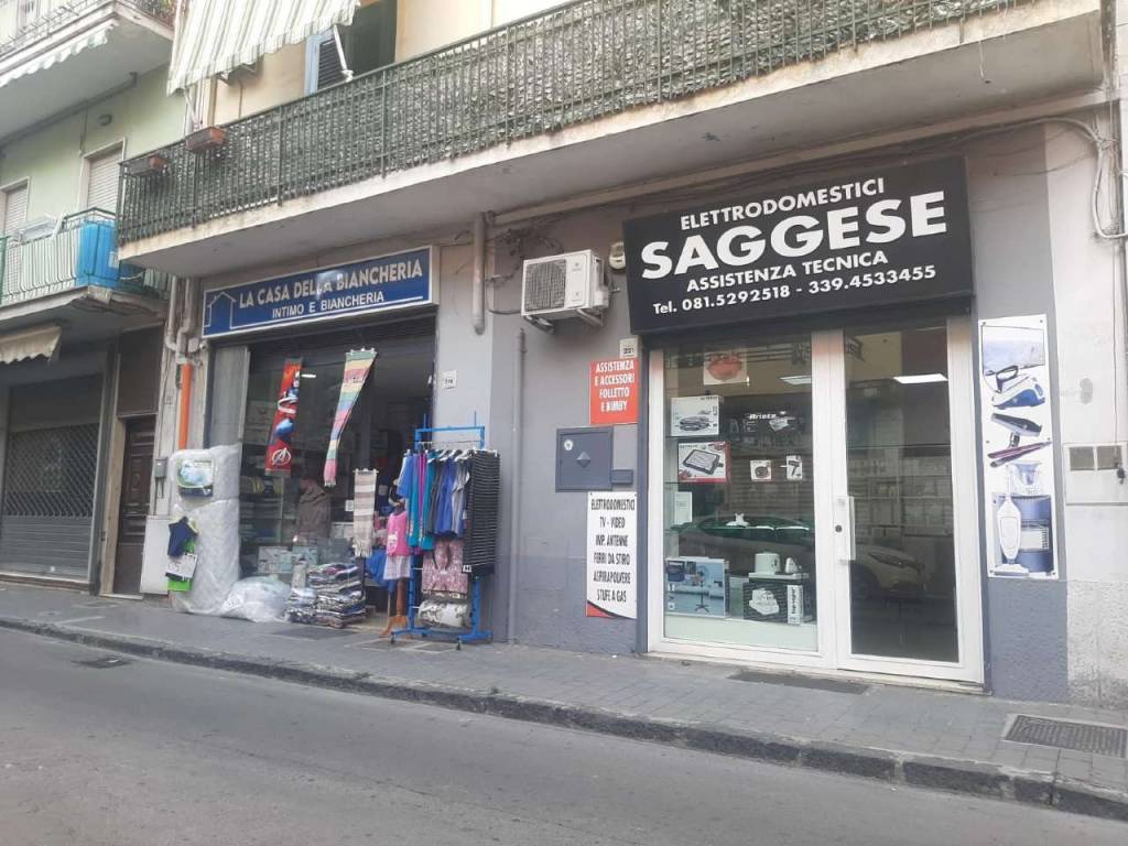 Negozio in vendita a San Giuseppe Vesuviano via Provinciale Passanti Snc