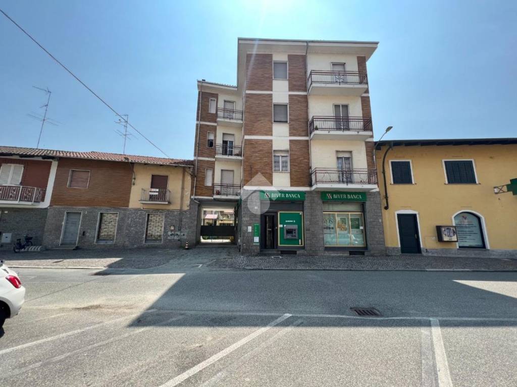 Appartamento in vendita a Bianzè piazza sant'eusebio