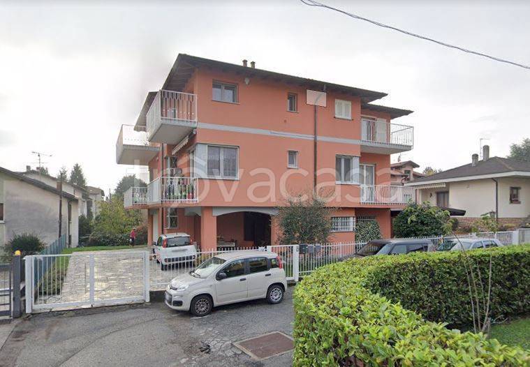 Appartamento in in vendita da privato a Varese via Fratelli Rosselli, 25