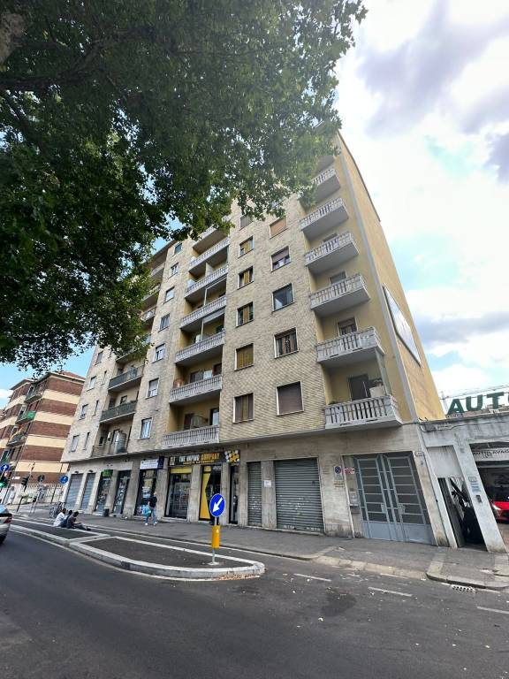 Appartamento in vendita a Torino corso Grosseto 133