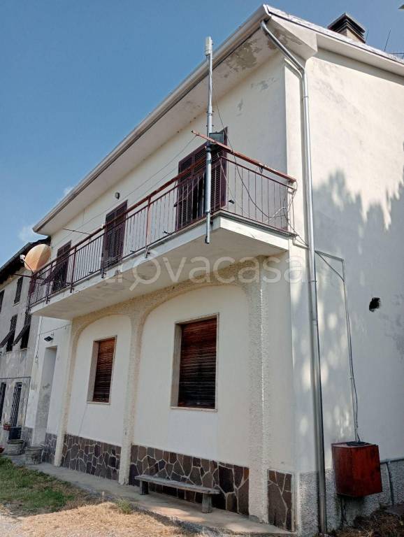 Villa Bifamiliare in in vendita da privato a Borghetto di Borbera via costiolo-forneto, 12