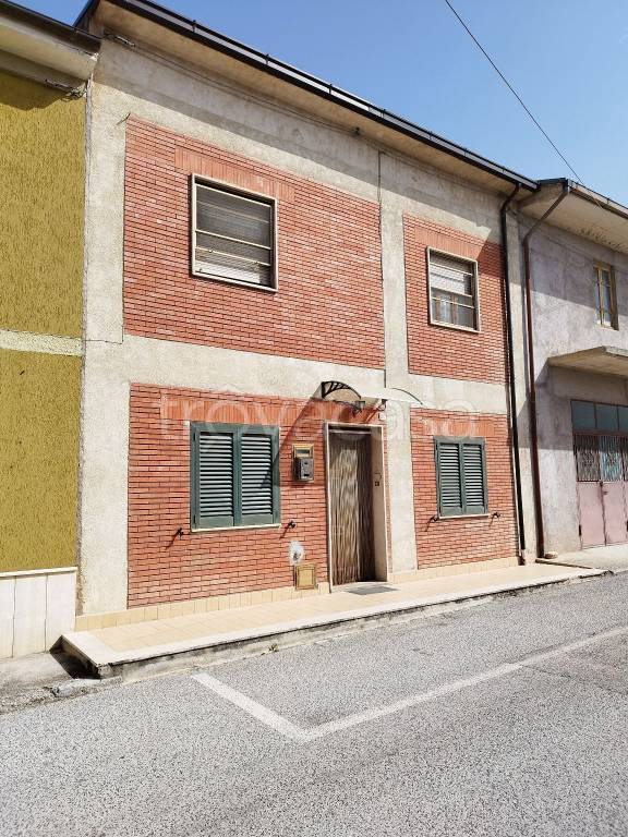 Casa Indipendente in in vendita da privato ad Aielli via Alafrano, 20