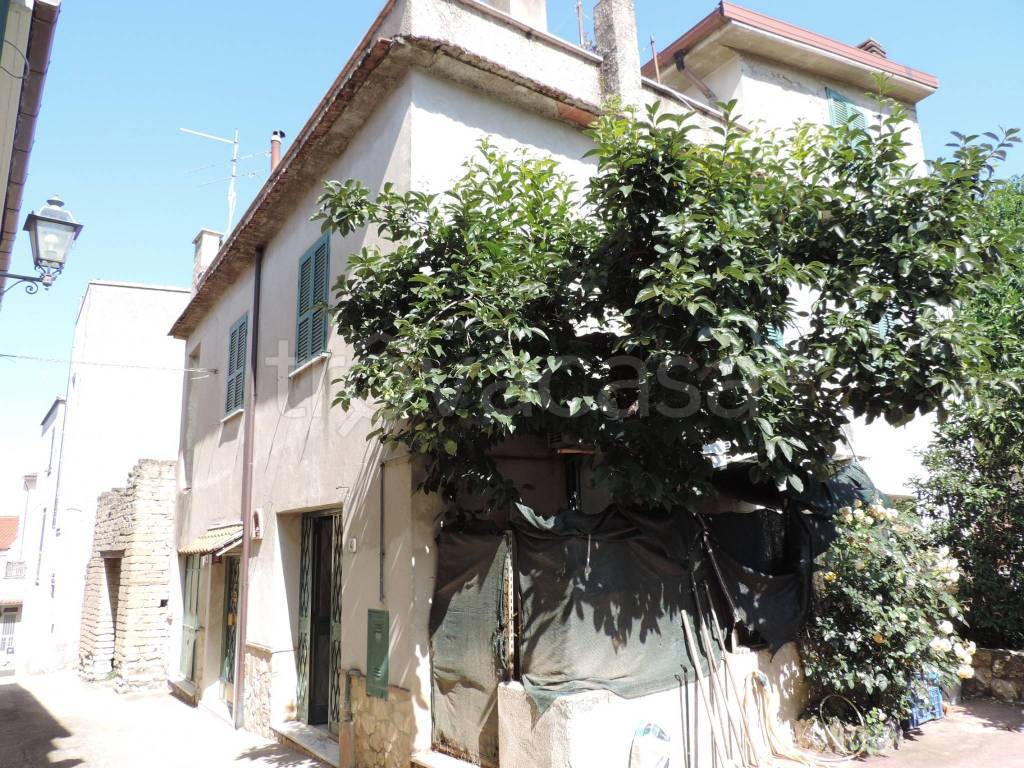 Casa Indipendente in vendita a Montelibretti via Roma, 45/47