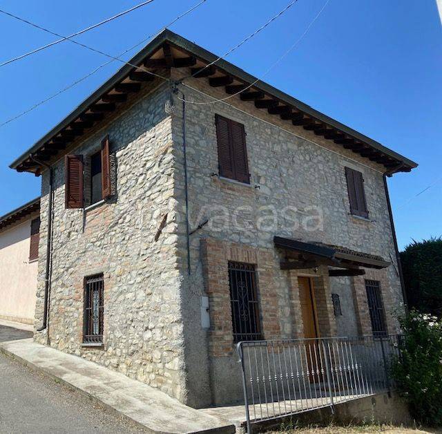 Casale in in vendita da privato a Rocca Susella frazione Gaminara