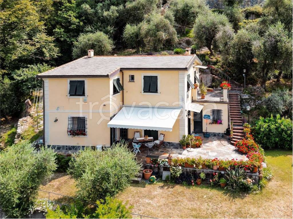 Villa in vendita a Rapallo via San Bartolomeo