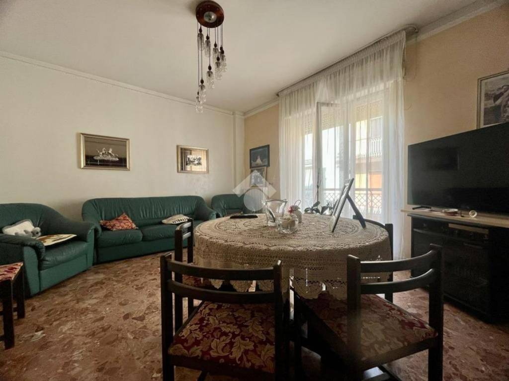 immagine annuncio 11 di 12