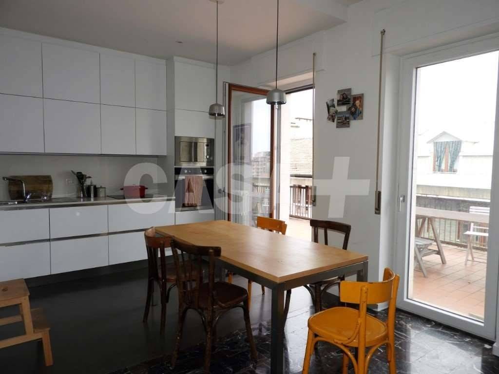 Appartamento in vendita a Varese via Piave, 12