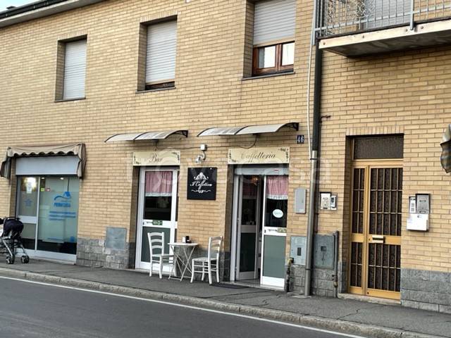 Bar in vendita a Limbiate via Filippo Turati, 46