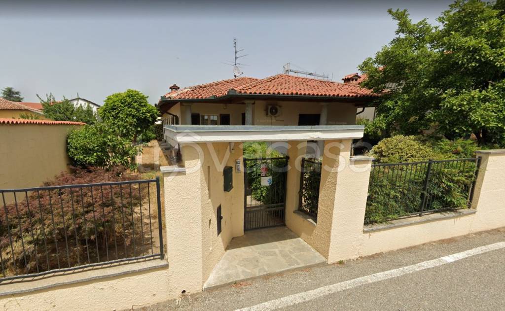 Villa all'asta a Linarolo via della Resistenza, 14