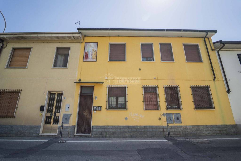 Casa Indipendente in vendita a Garlasco via Santa Lucia 54