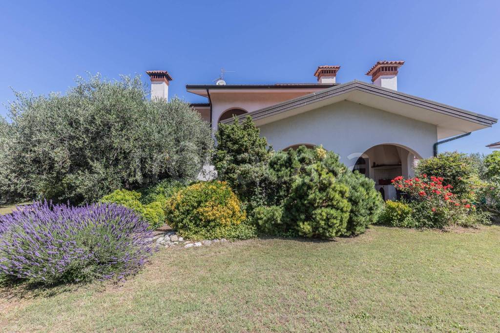 Villa in vendita a Grado via Veneto