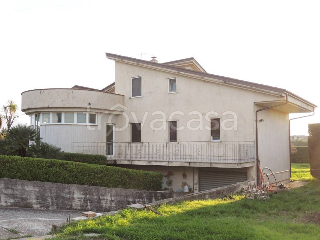 Villa in vendita ad Albanella via Giampietro Tempone