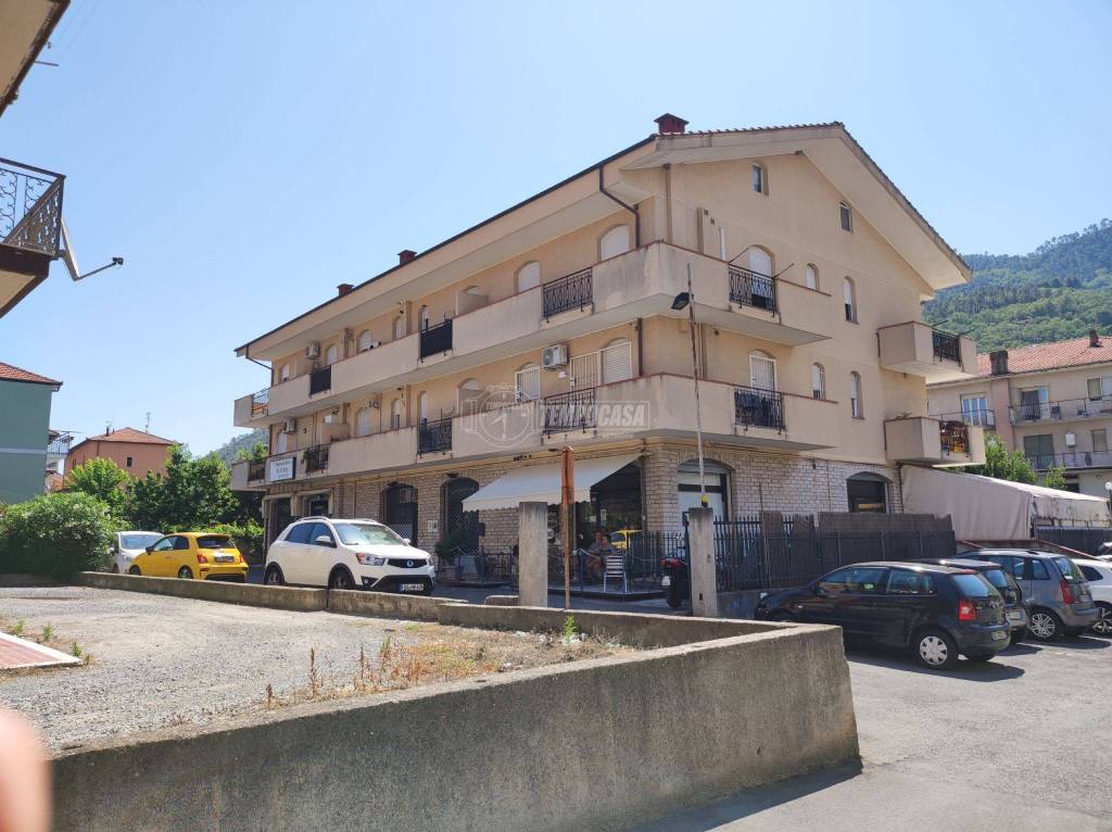 Appartamento in vendita a Villanova d'Albenga via Roma 17