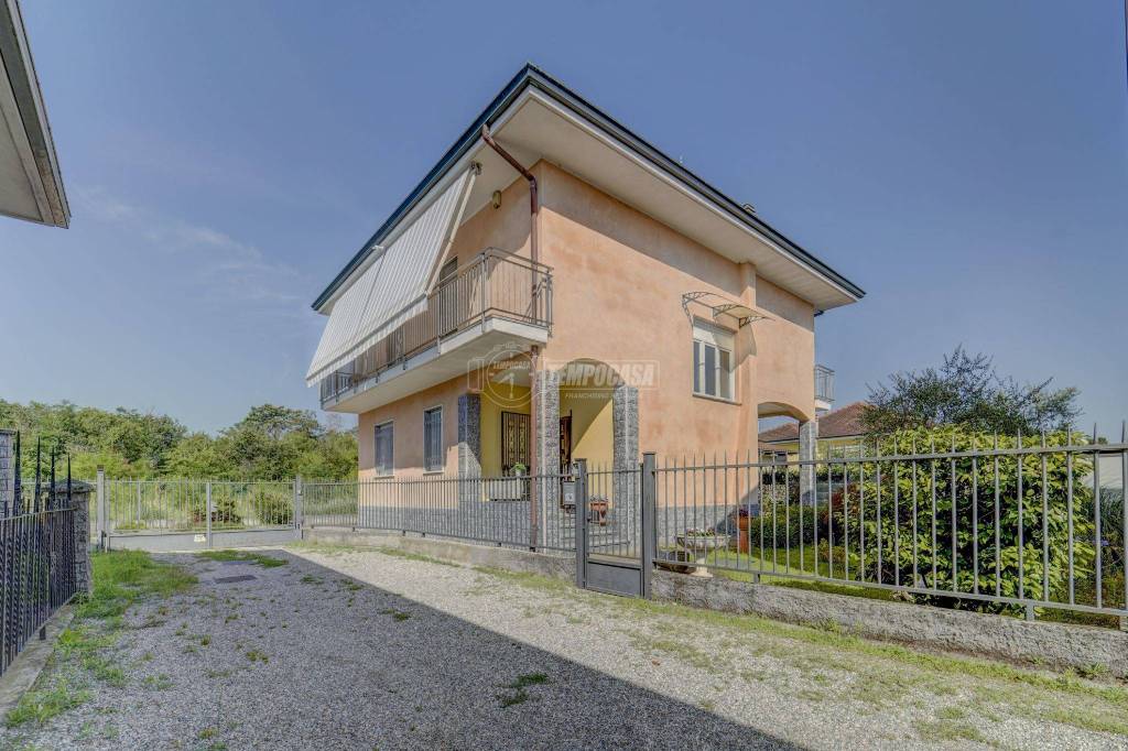 Villa in vendita a Turbigo via Bellaria 1/a
