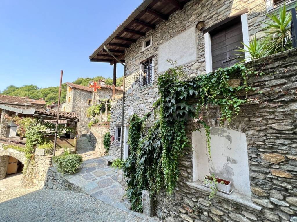 Villa in vendita a Domaso gaggio, snc